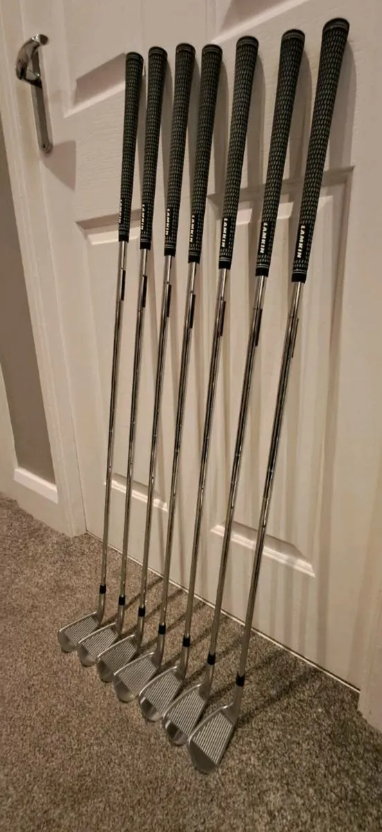 Takomo 201 Irons Set (4 - PW) - Image 1