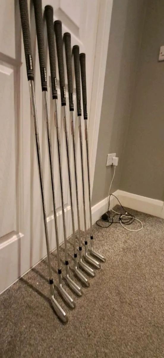 Takomo 201 Irons Set (4 - PW) - Image 2