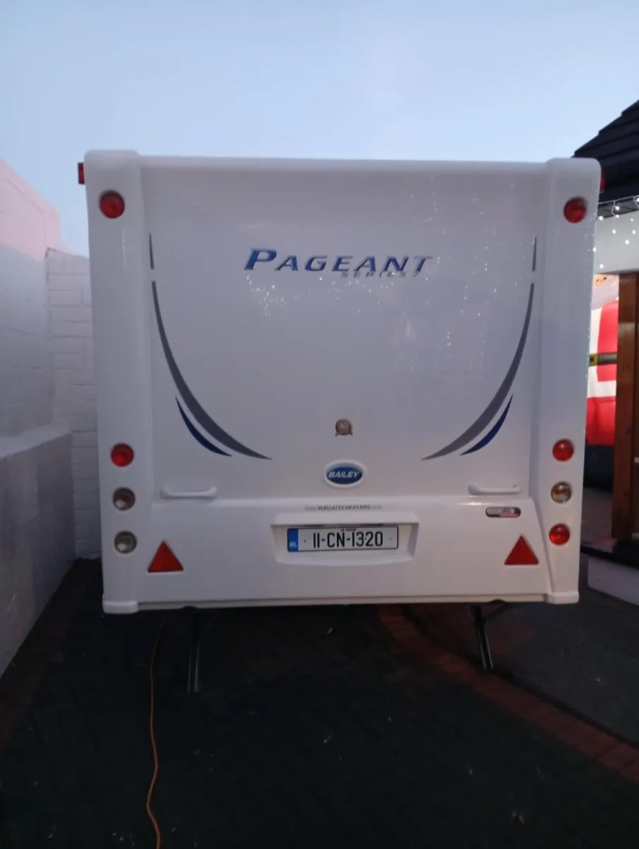 Bailey pageant series 7 - Image 3