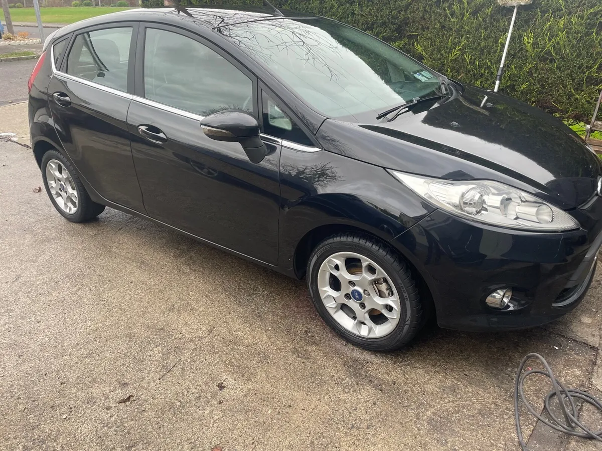Ford Fiesta 2012 - Image 1