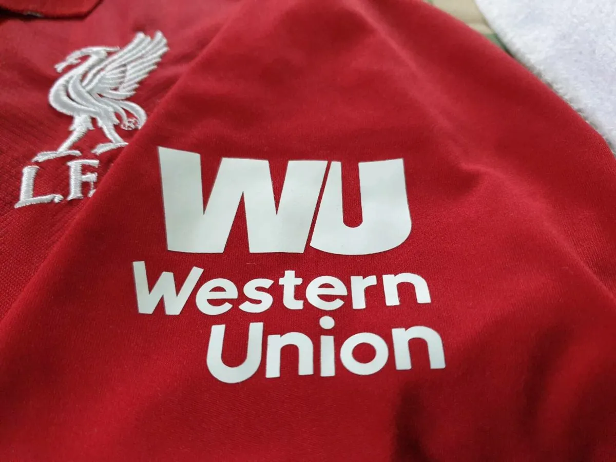 Liverpool Football Club Home Jersey 2018 to 2019 M - Image 3