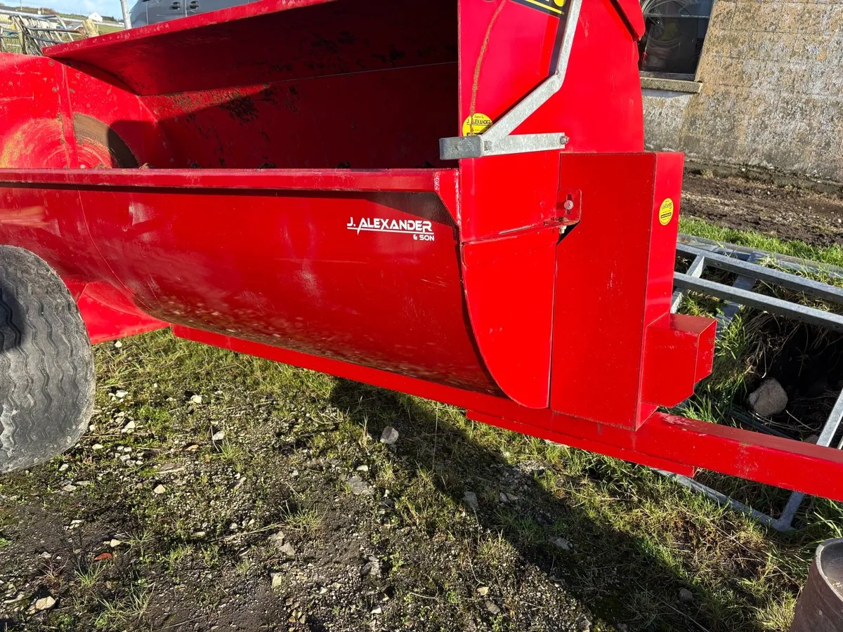 Belmac Muck Spreader - Image 1