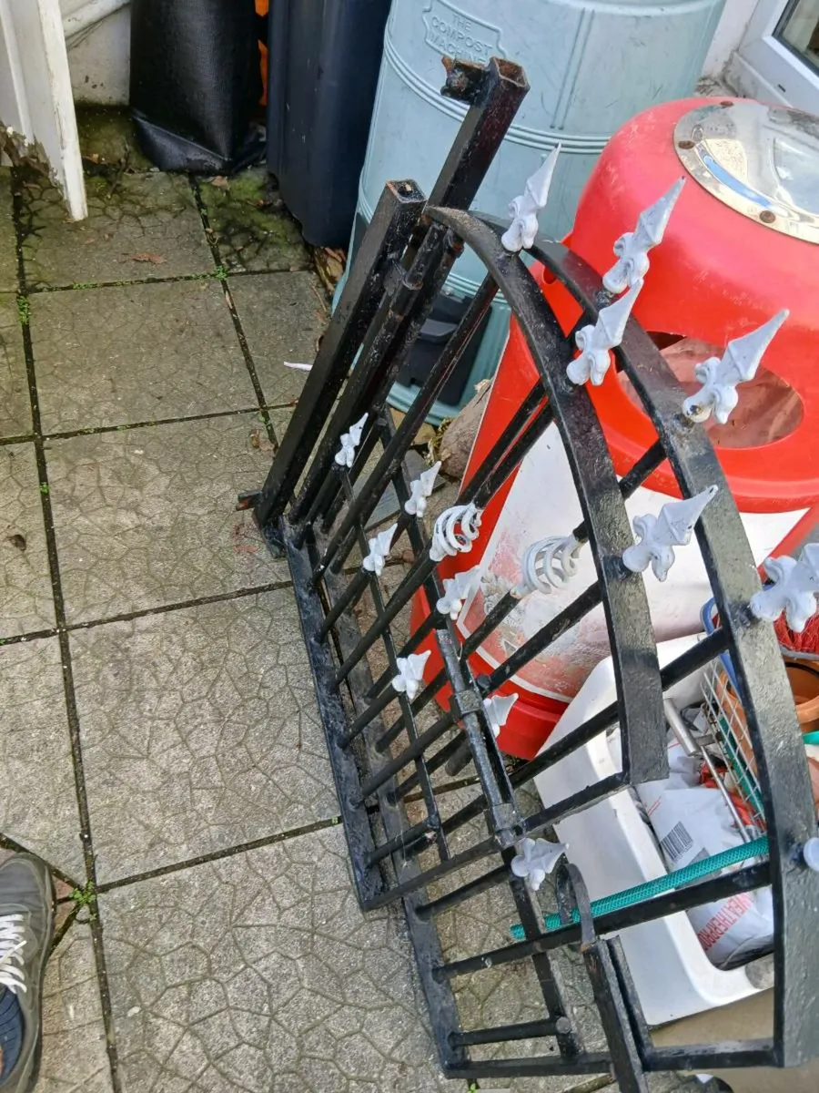 Pedestrian gates x2 - Image 1