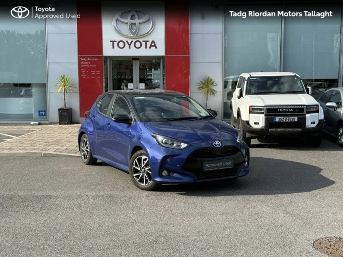 Toyota Yaris 1.5 HYBRID L/SPORT *** GUARANTEED €15 - Image 1