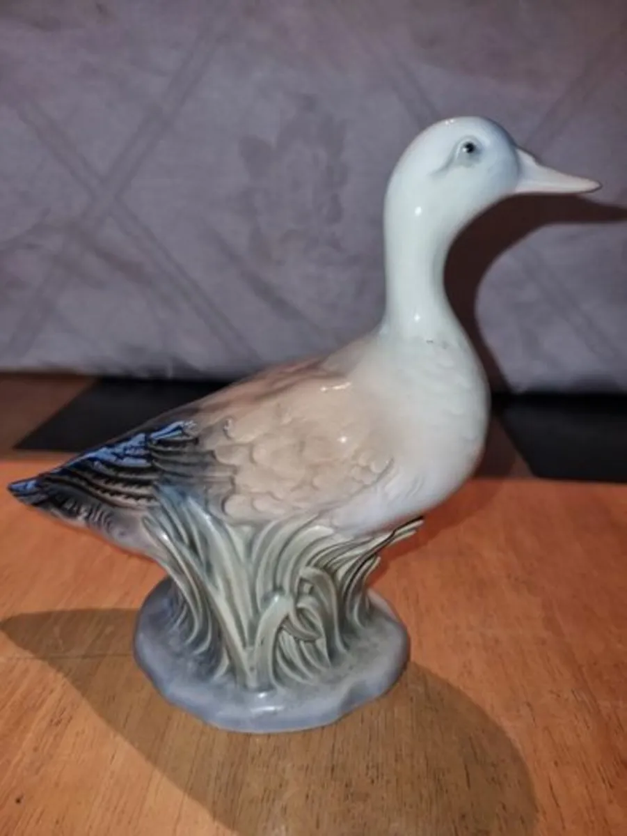 Large Spanish Porcelain Duck Figurine - Image 2
