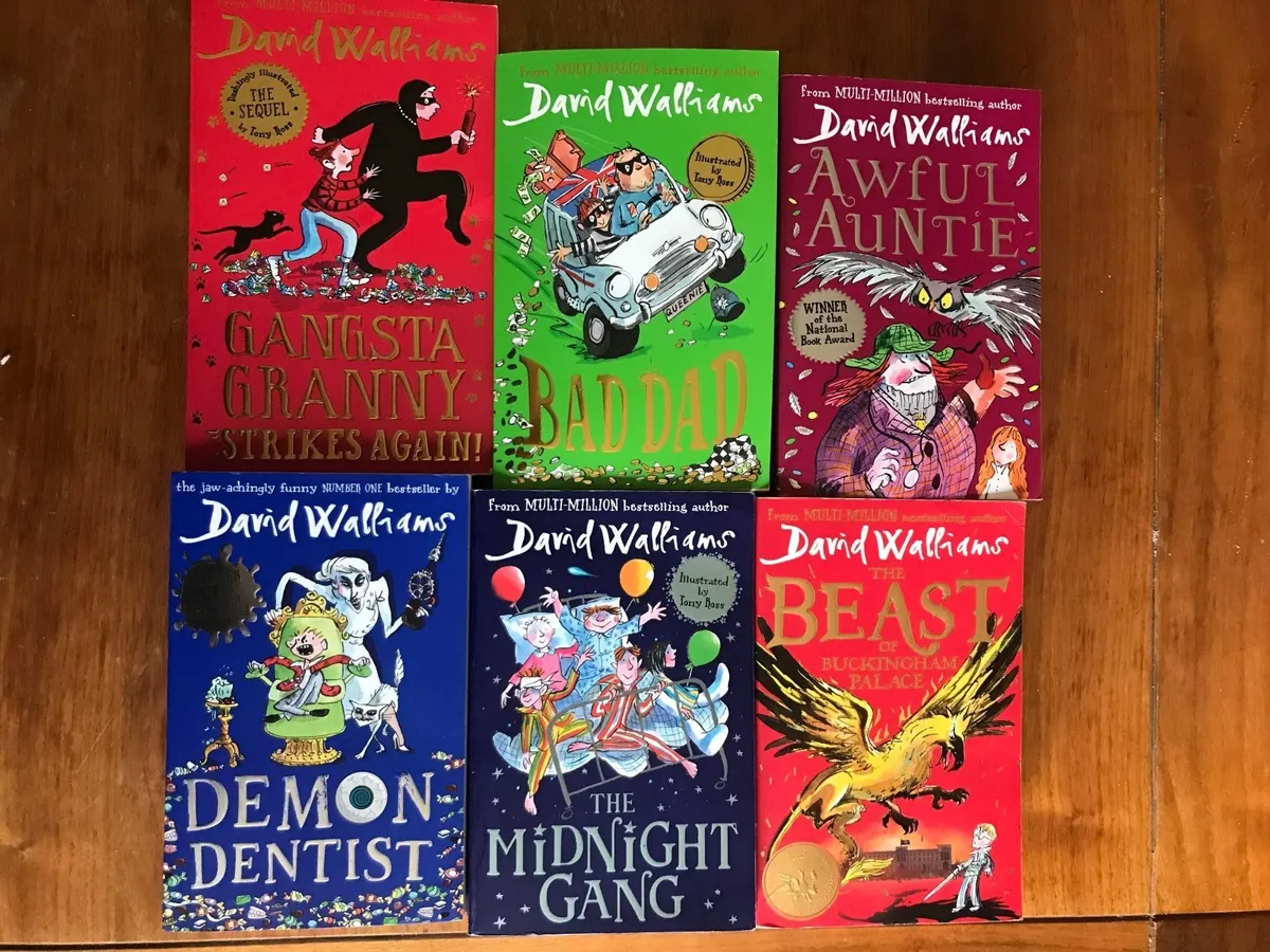 Six David Walliams books - Image 1