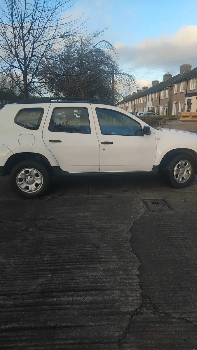 Dacia Duster 2014 - Image 3