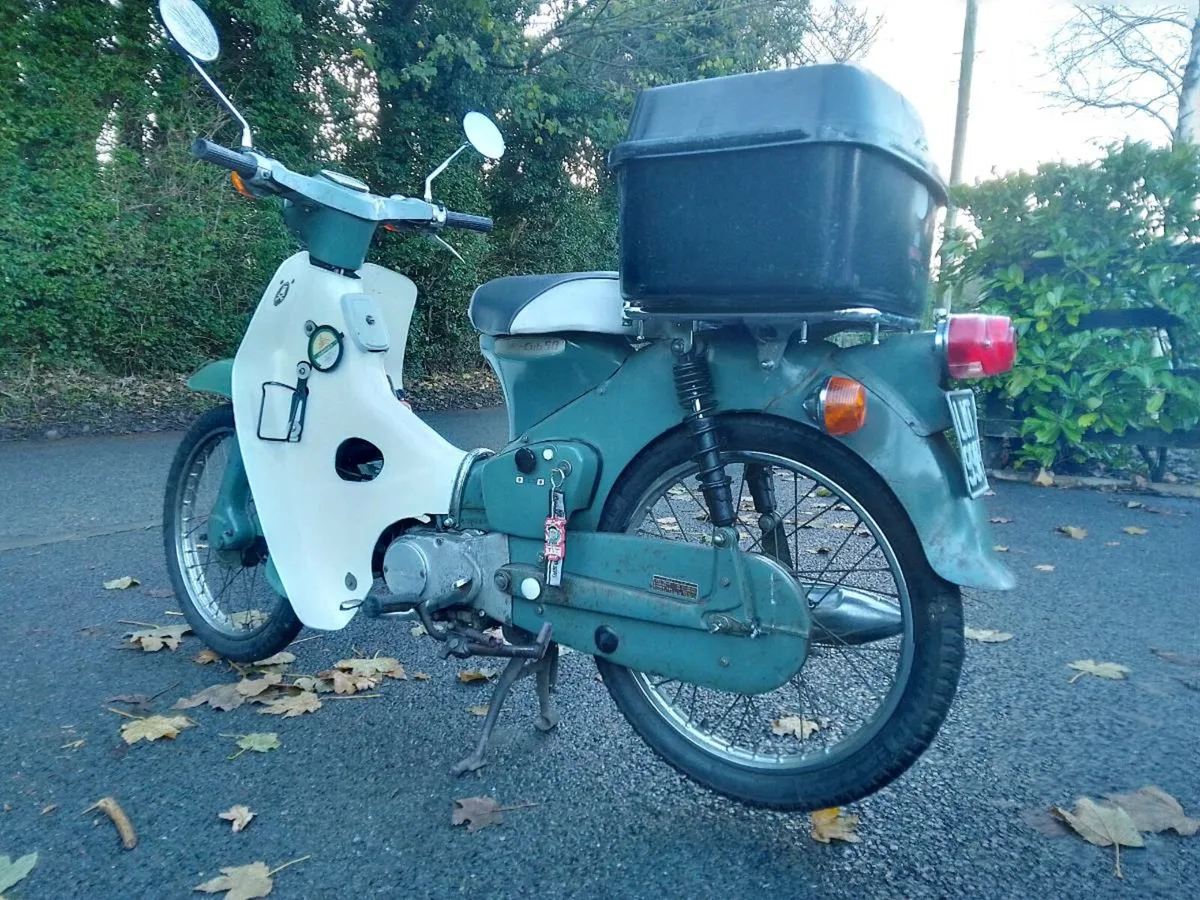 Honda c50 - Image 1