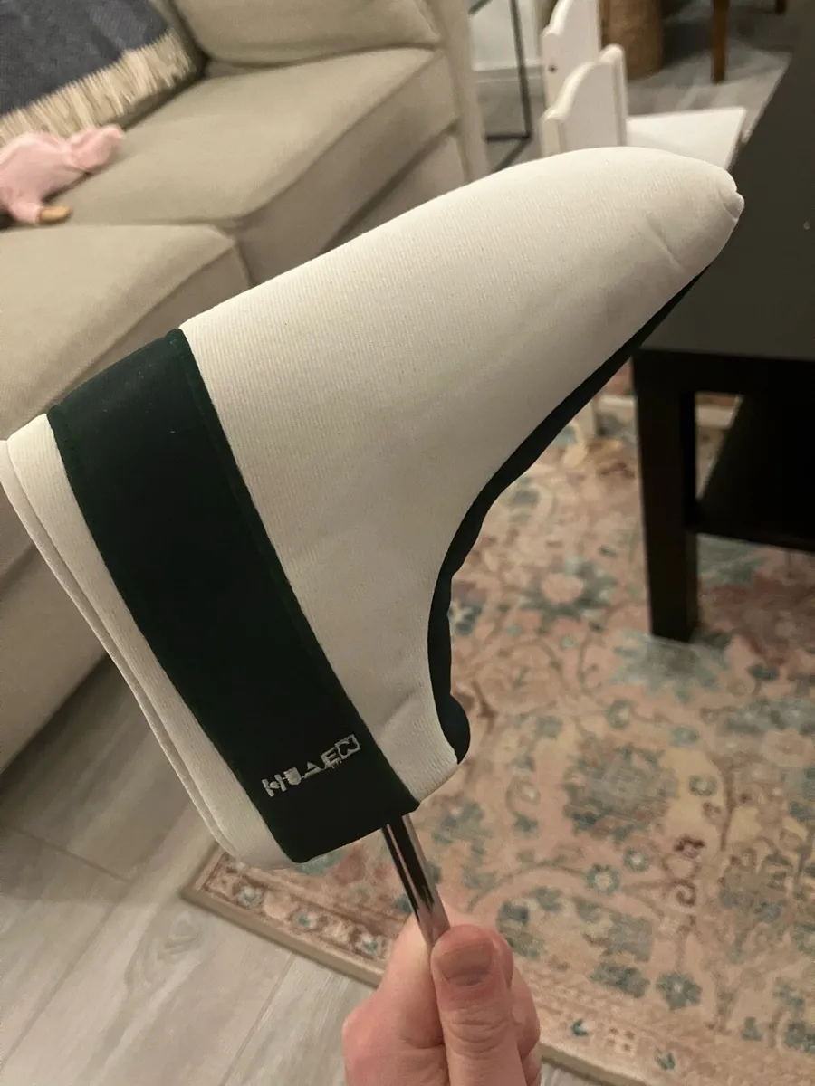 Odyssey white hot 8 putter 34 inch - Image 2