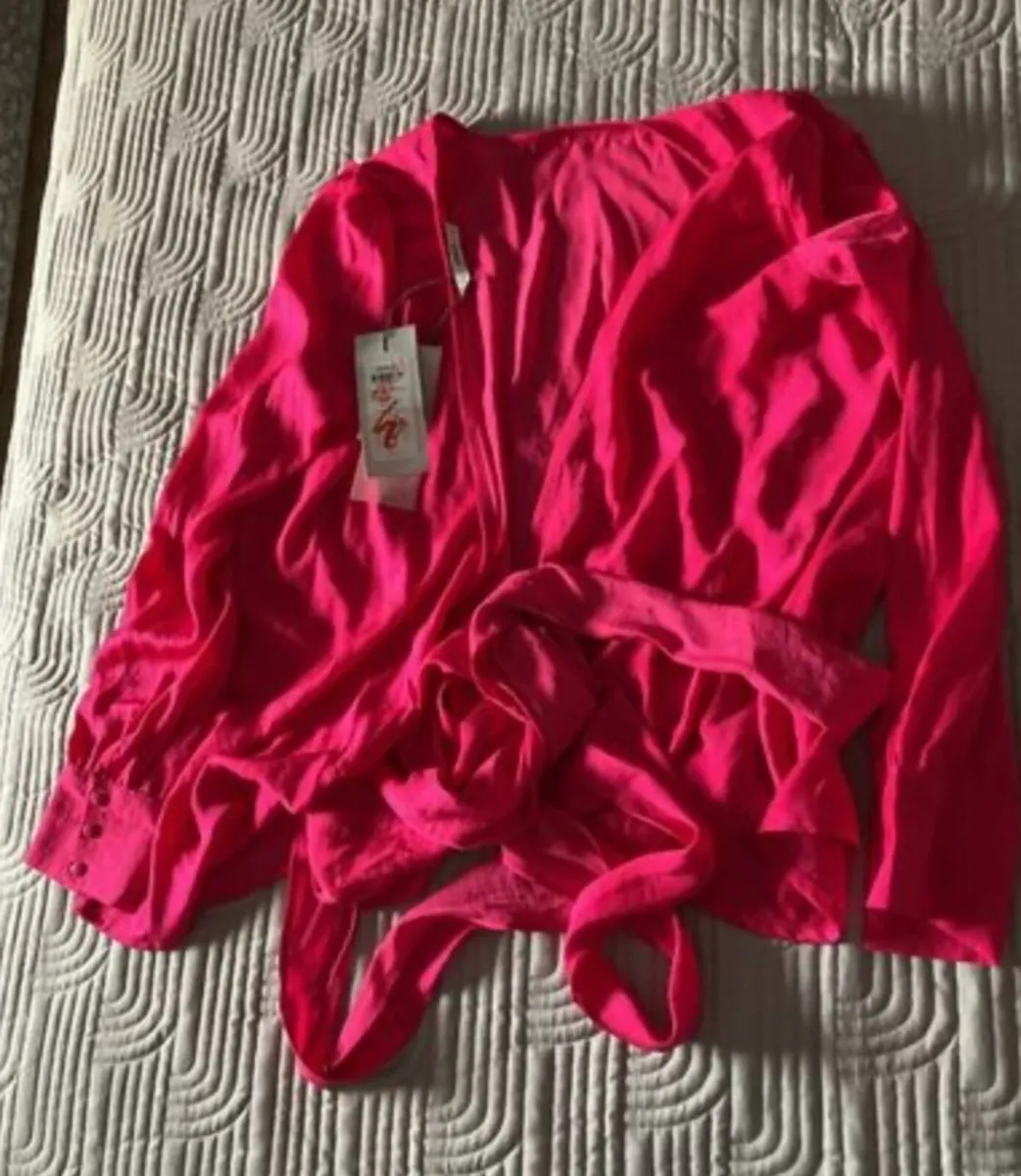 Only Beautiful Pink Wrap Blouse Size UK 8 - Image 2