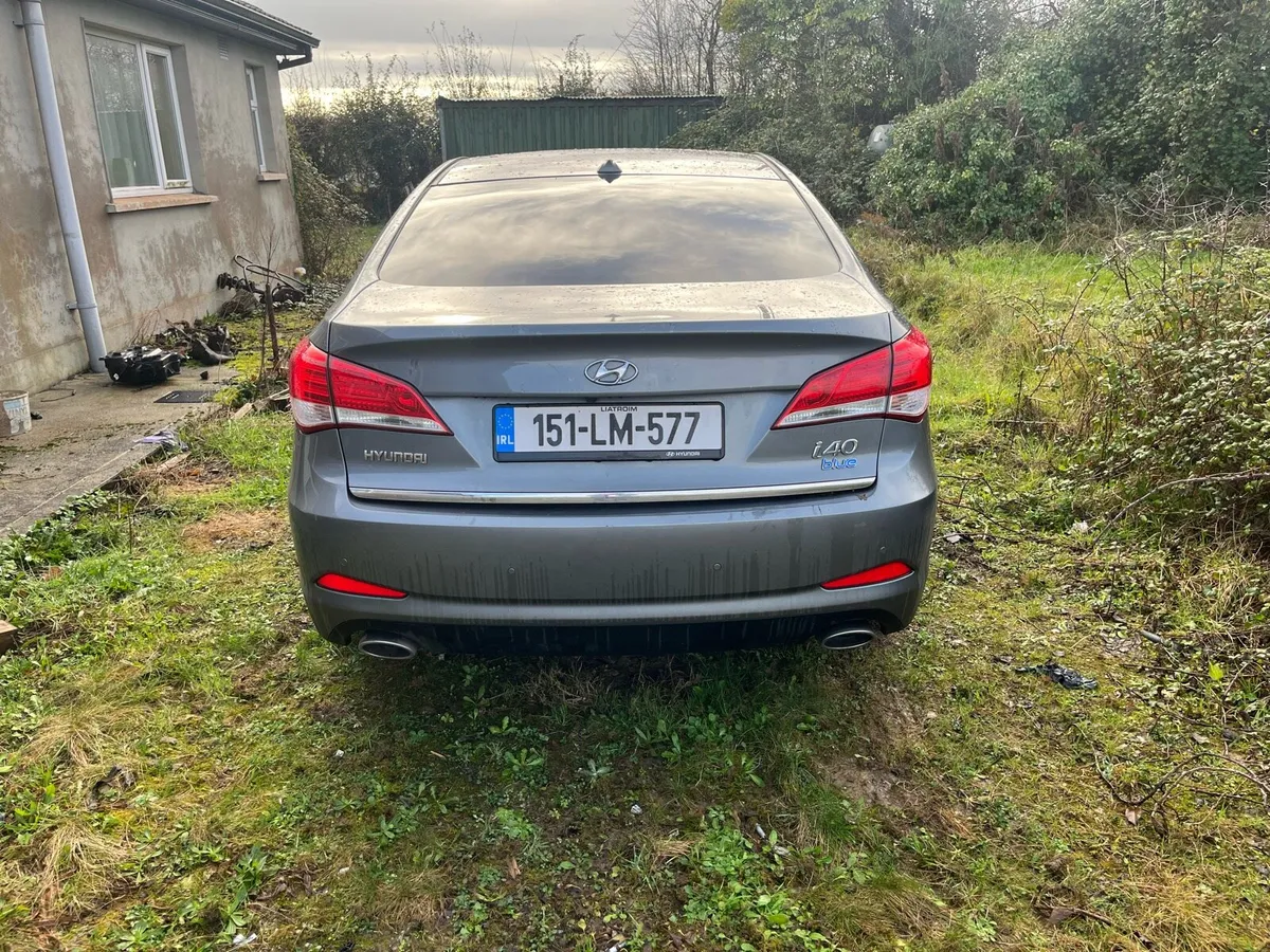 2015 Hyundai  i40 needs work - Image 2