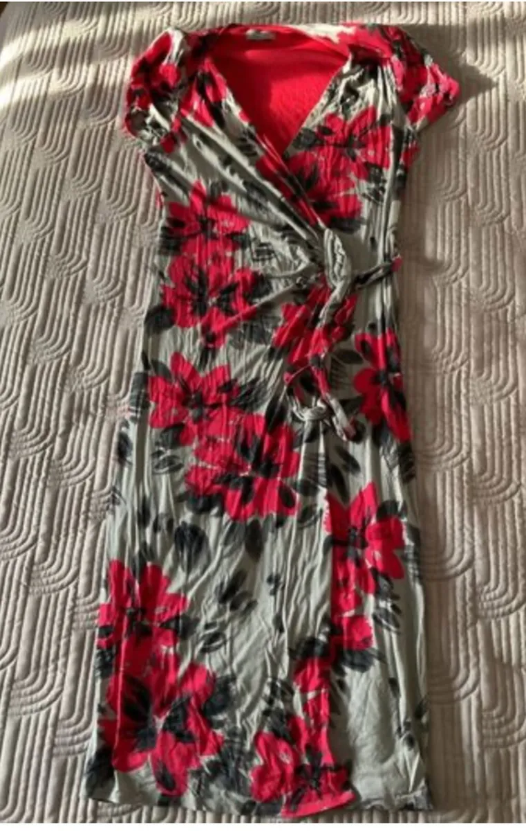 Dunnes Per Una Wrap Dress size 14 - Image 1