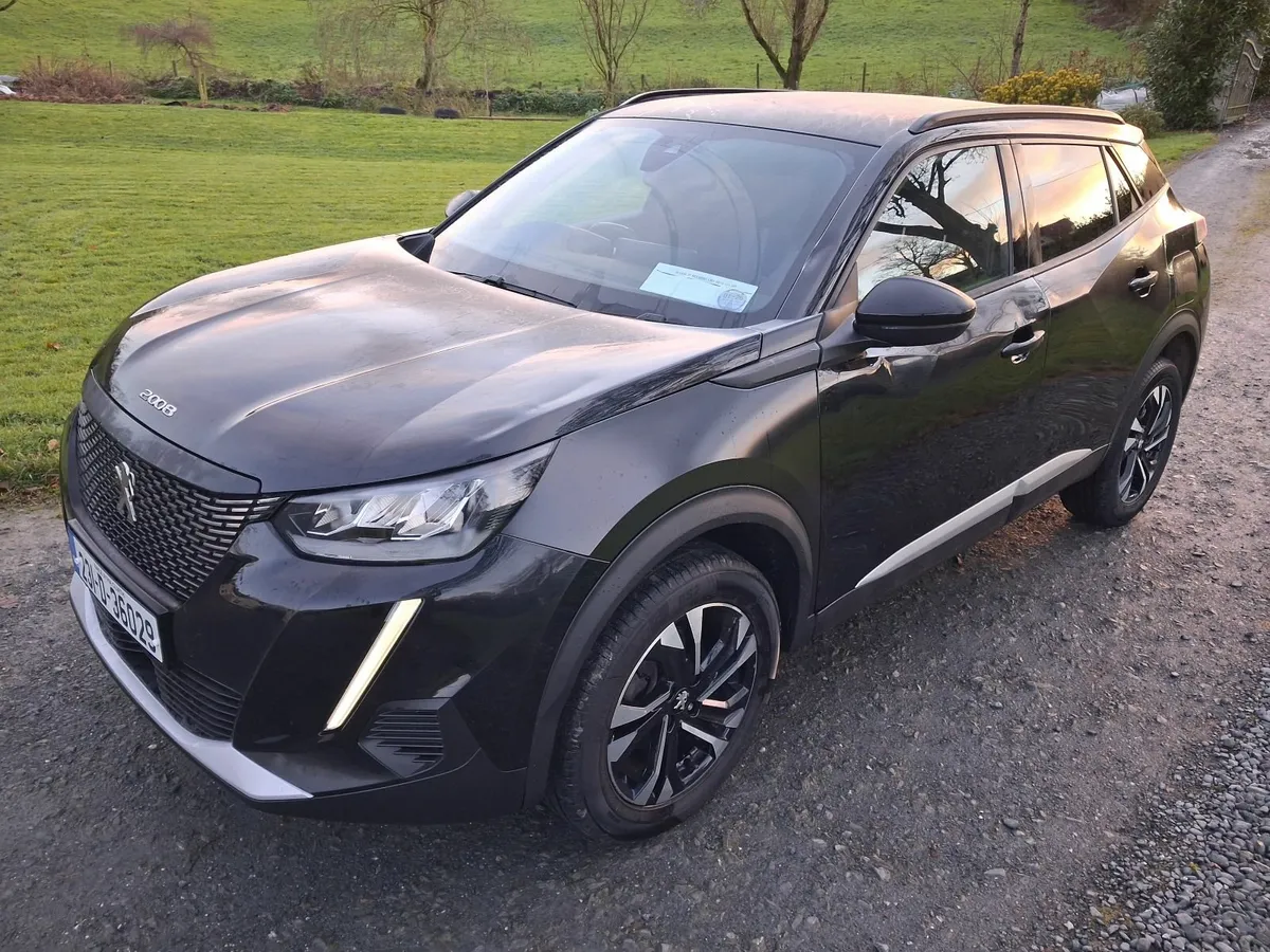 231 PEUGEOT 2008 LIGHT DAMAGE - Image 3