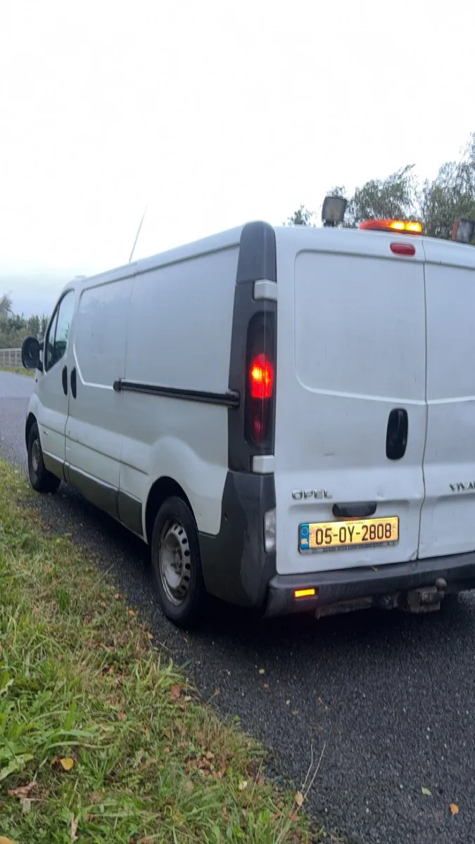 Opel vivaro 1.9 lwb - Image 2