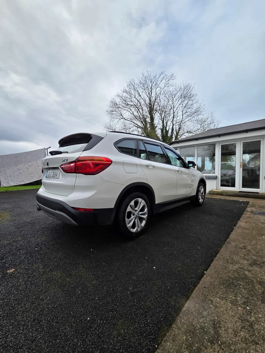 BMW X1 2017 - Image 2