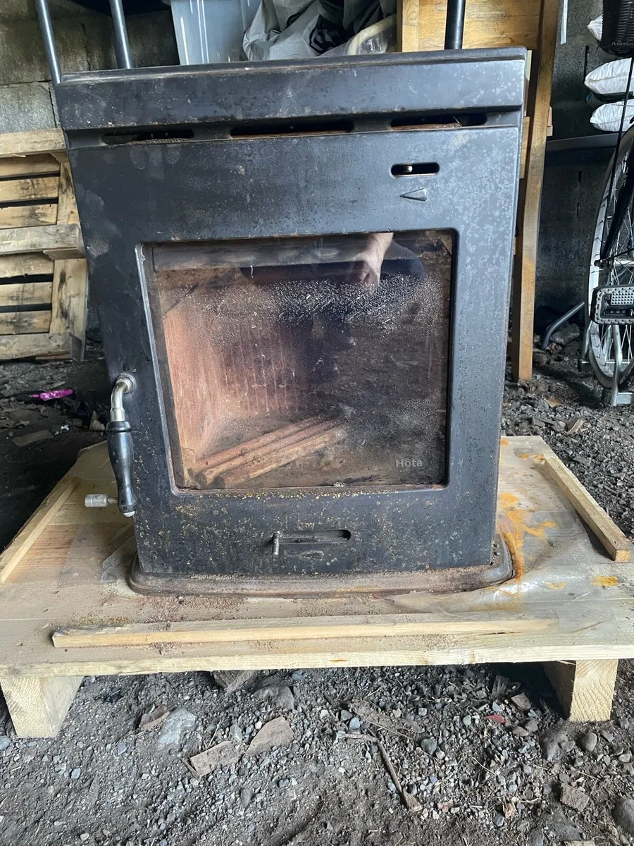 Stove - Image 1