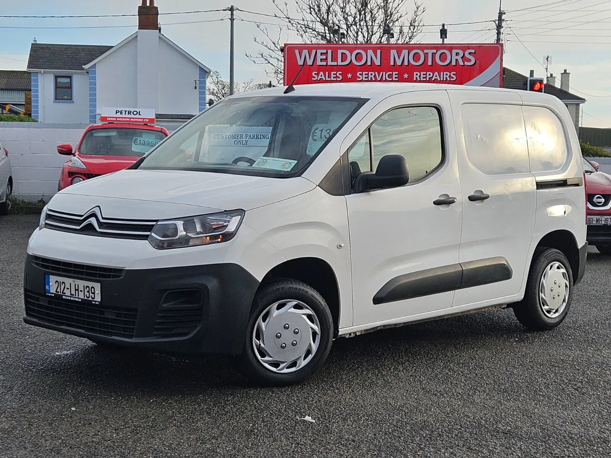 Citroen Berlingo 2021 - Image 2