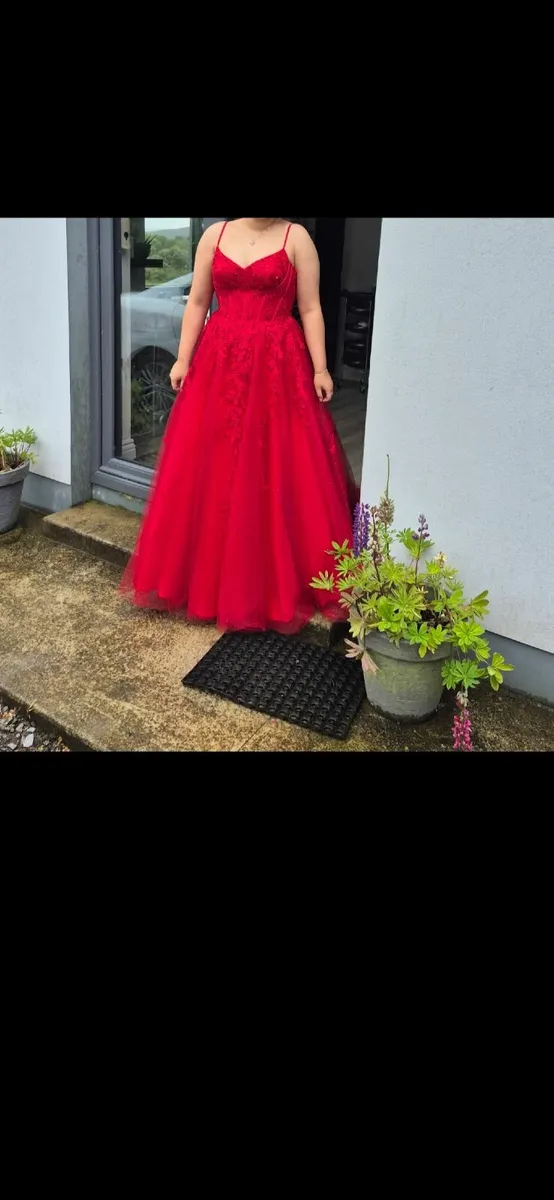 Debs dress - Image 3