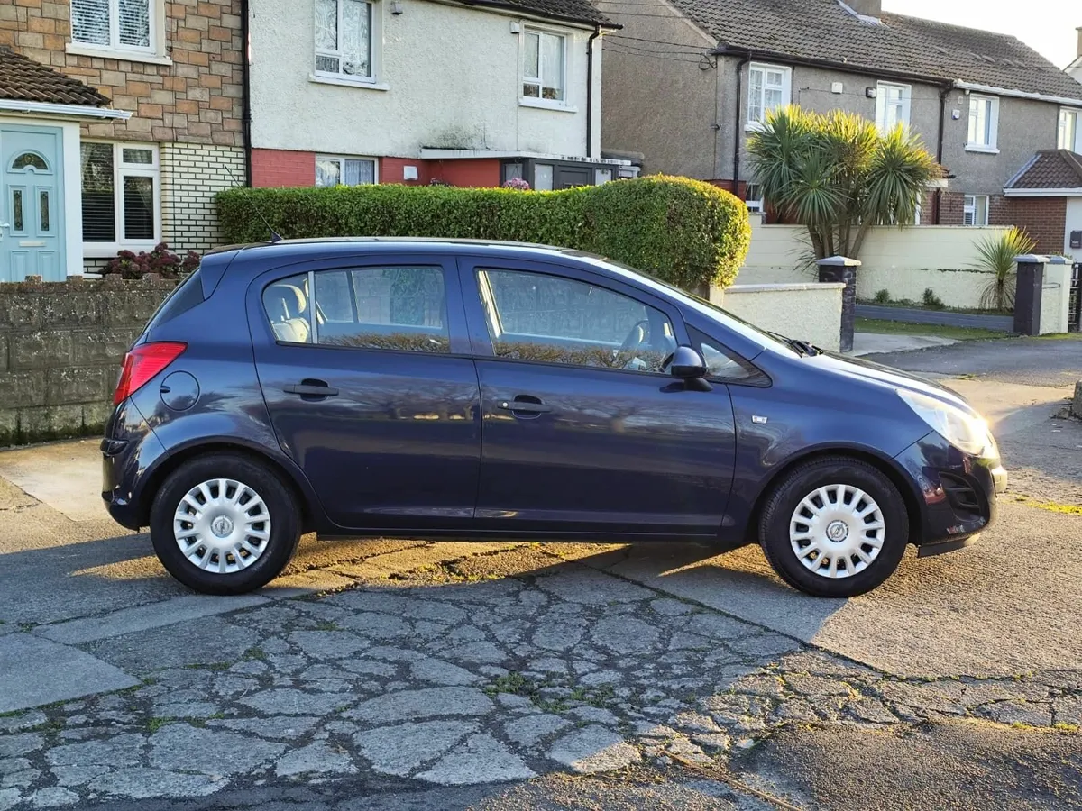 Opel Corsa Low Mileage New NCT - Image 4