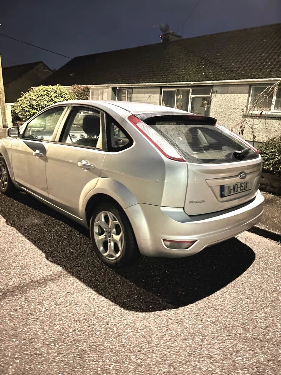 2011 ford focus - Image 2