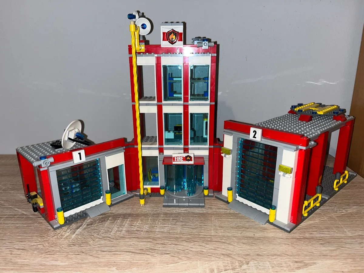 Lego City - firefighters - Image 1