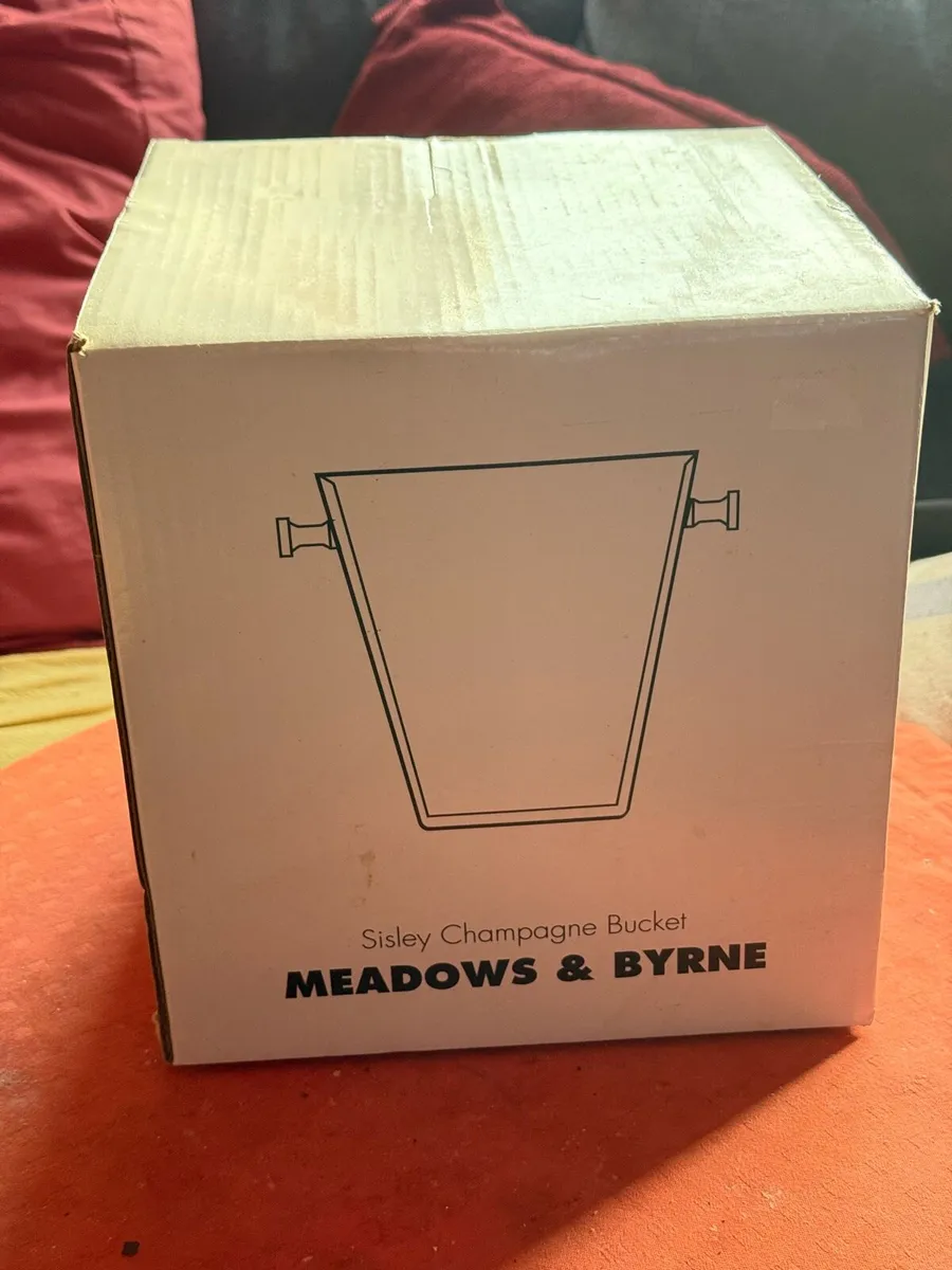 Champagne cooler bucket - Image 1