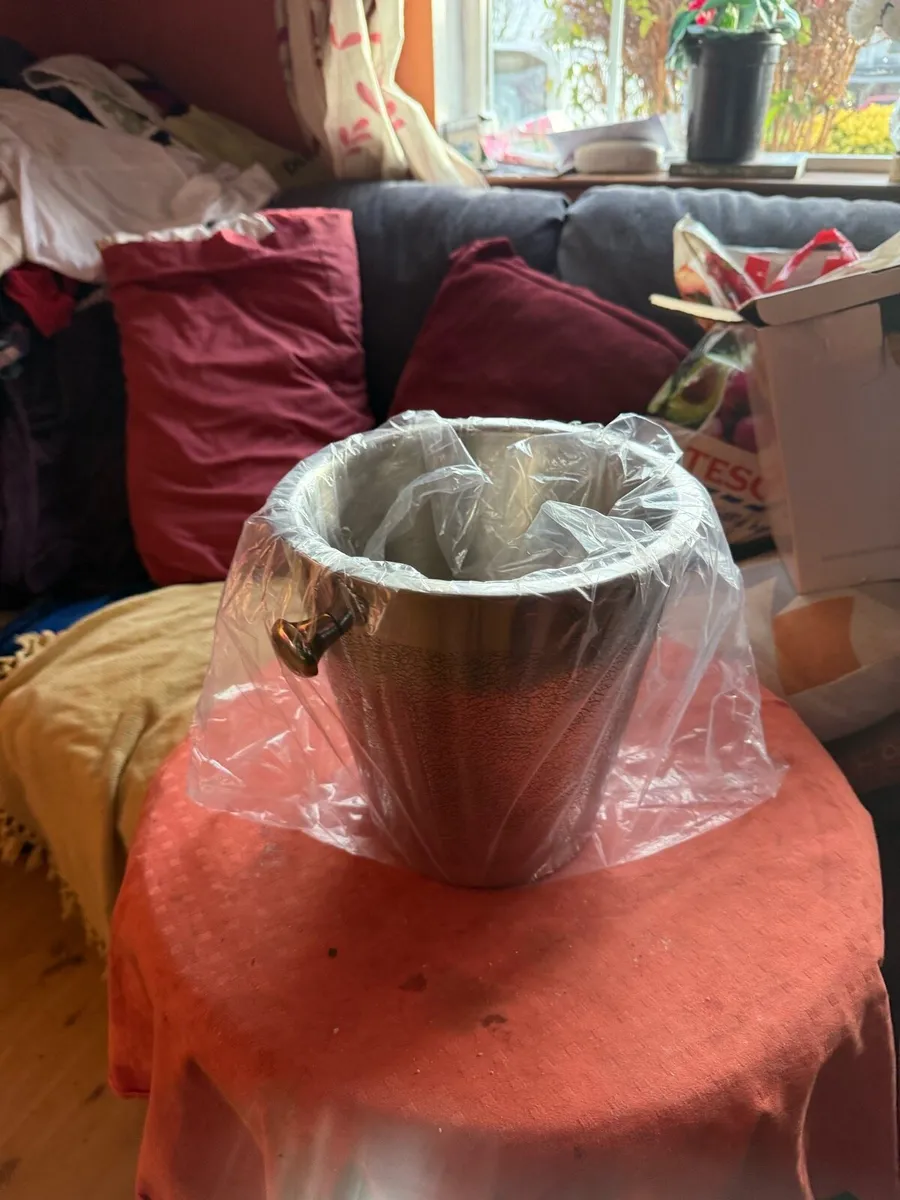 Champagne cooler bucket - Image 2