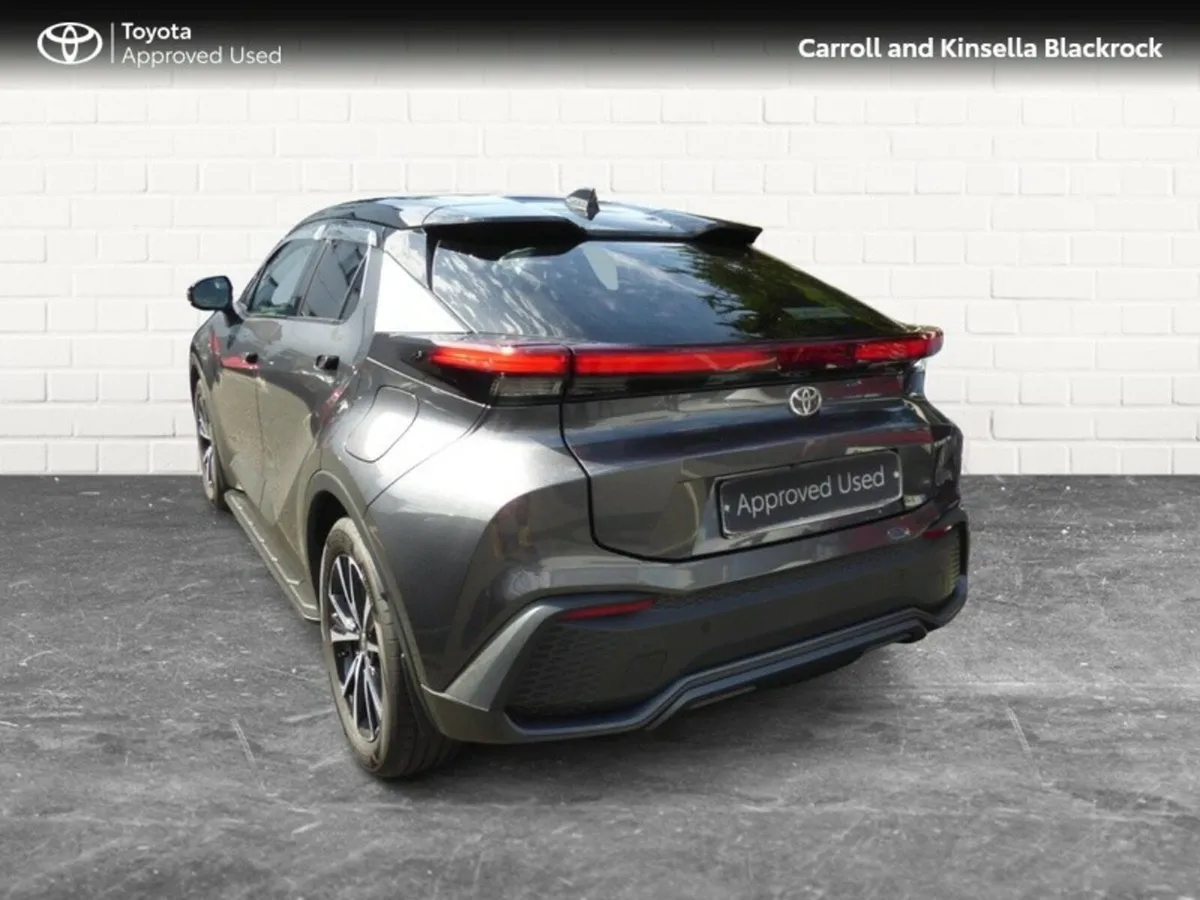 Toyota C-HR Phev Sport+ - Image 2