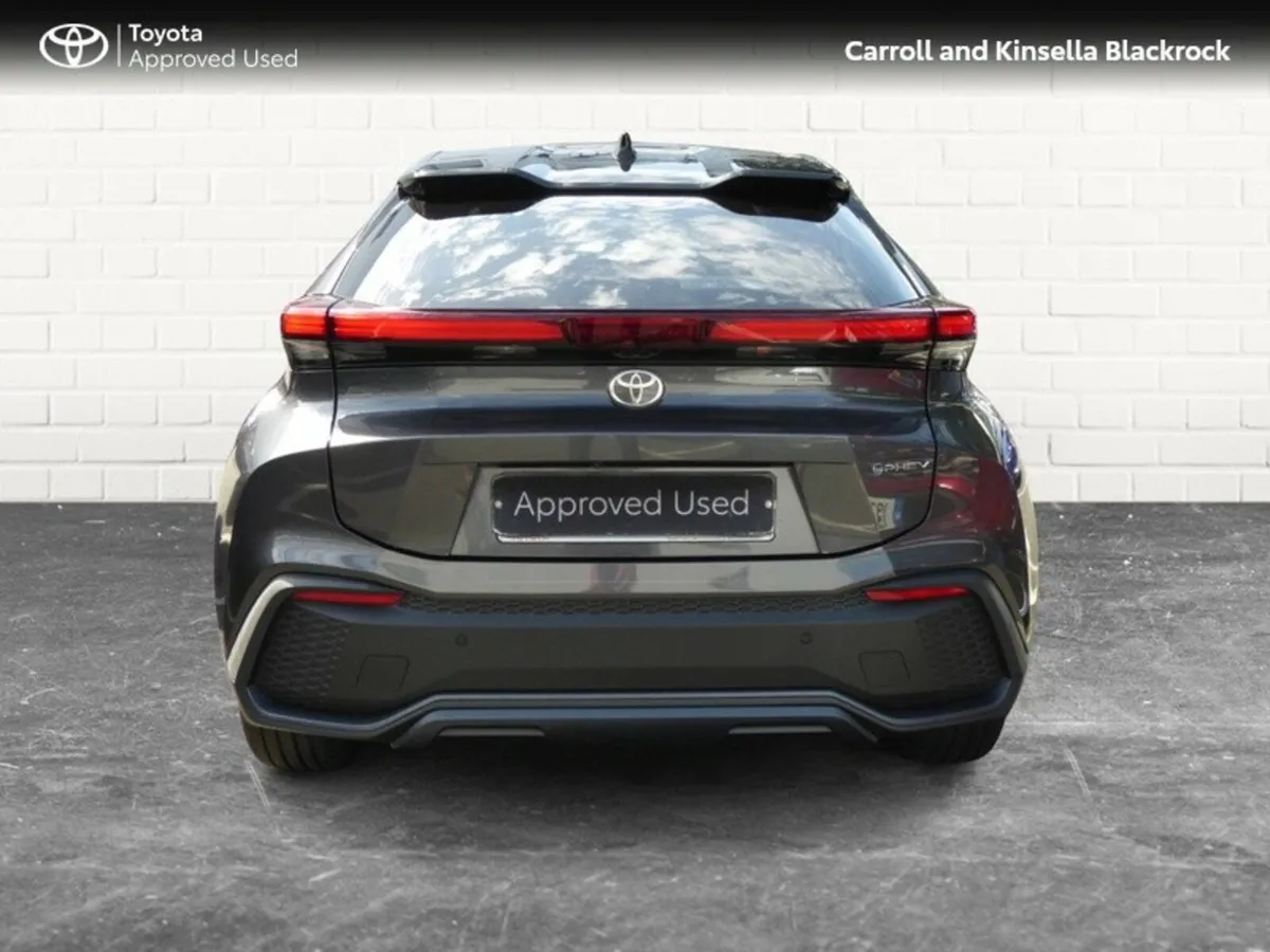 Toyota C-HR Phev Sport+ - Image 4