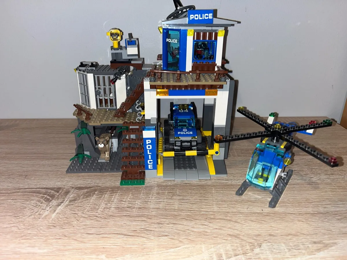 Lego City - Police - Image 1