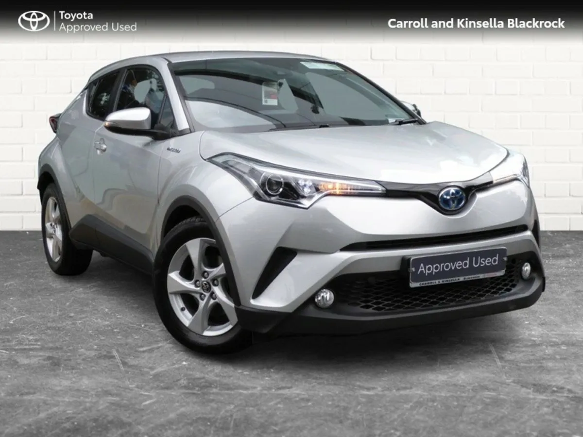 Toyota C-HR Hybrid Luna - Image 1