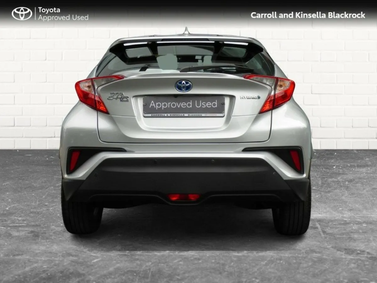 Toyota C-HR Hybrid Luna - Image 4