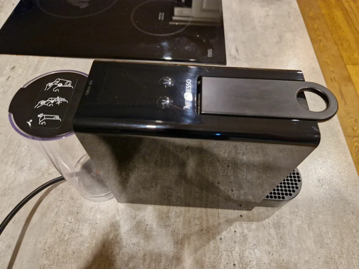 Nespresso Essenza Mini coffee machine - Image 3