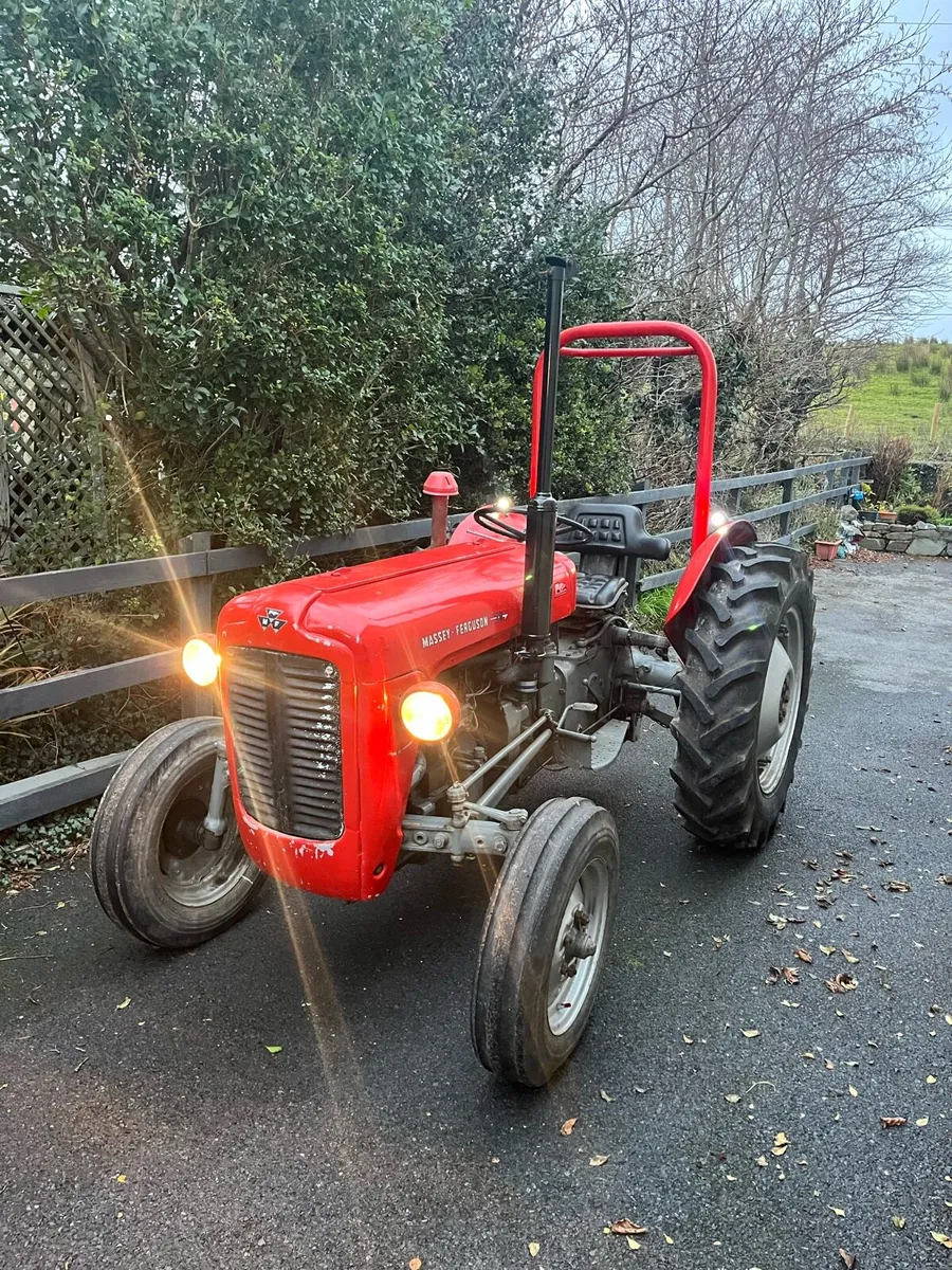 Massey Ferguson 35 - Image 1