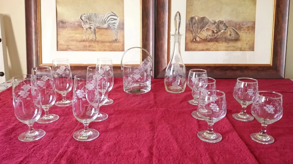 14Pc Duiske Wine Glasses, Ice Bucket &Decanter Set - Image 1