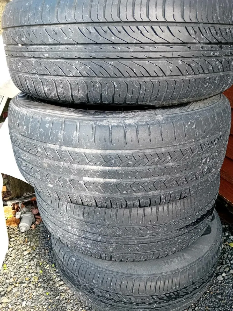 Suzuki grand vitara xl7 alloys - Image 2