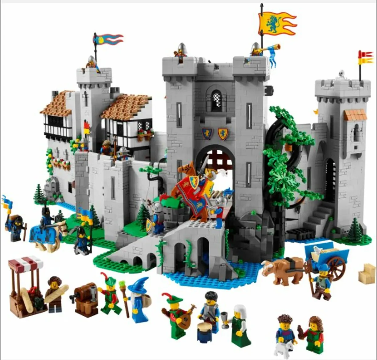 Lego 10305 Lion Knights Castle - Image 2