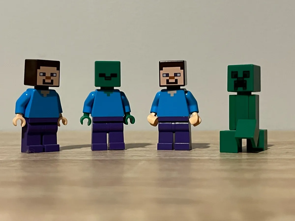 Lego Minecraft - Image 3