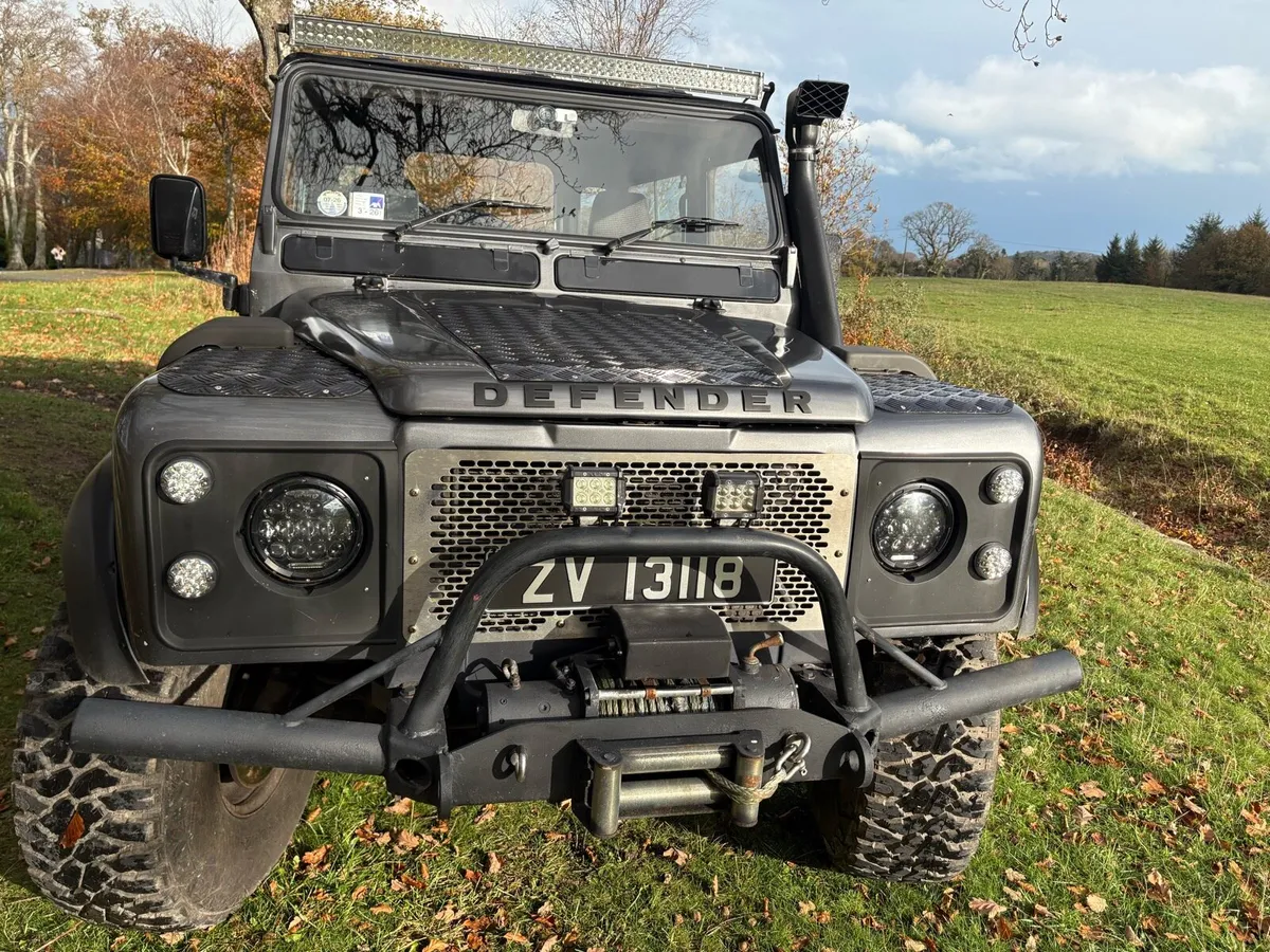 Defender 90 7 seater - Image 4