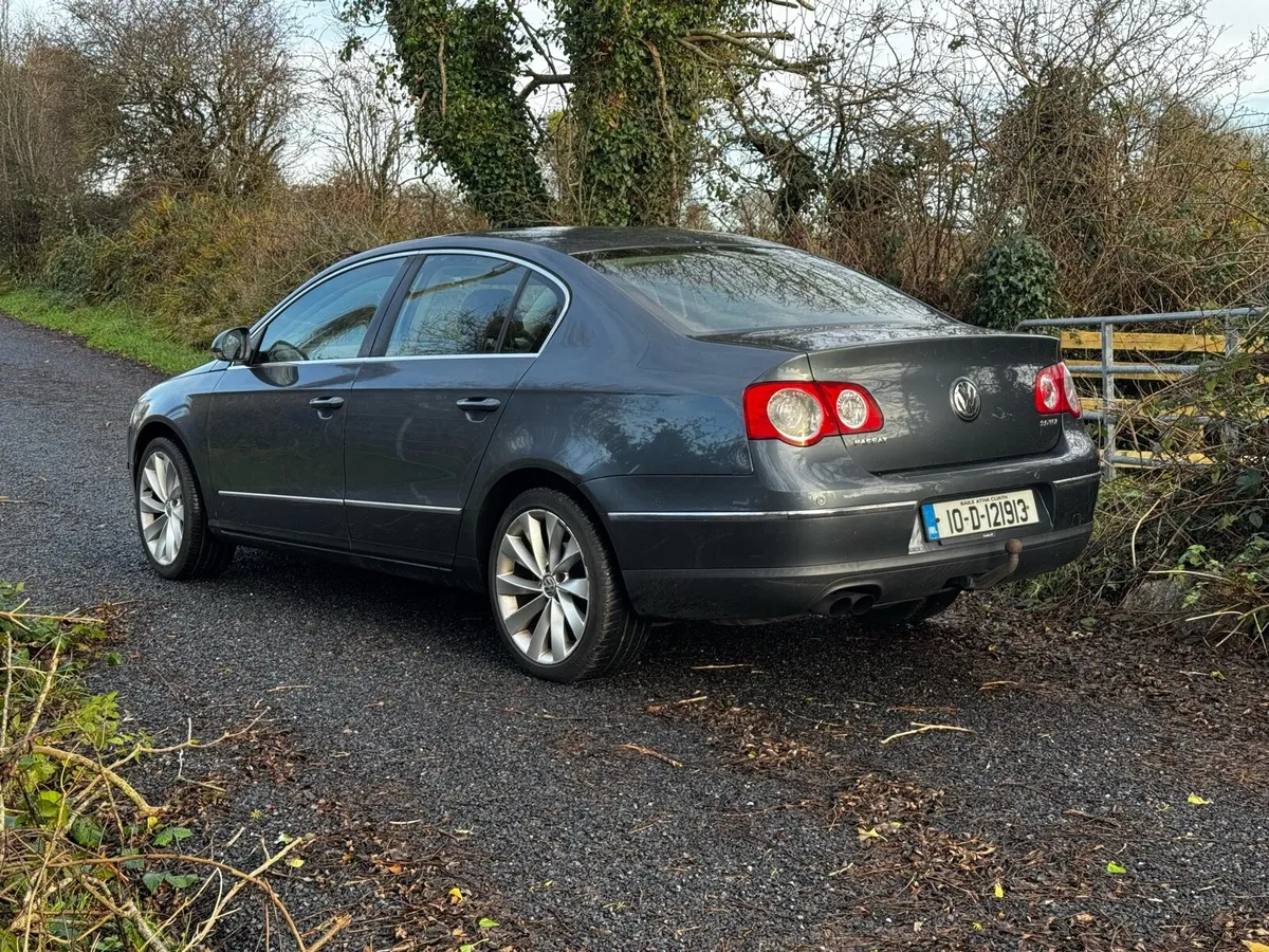 2010 Volkswagen Passat 2.0tdi automatic €2,850 - Image 4