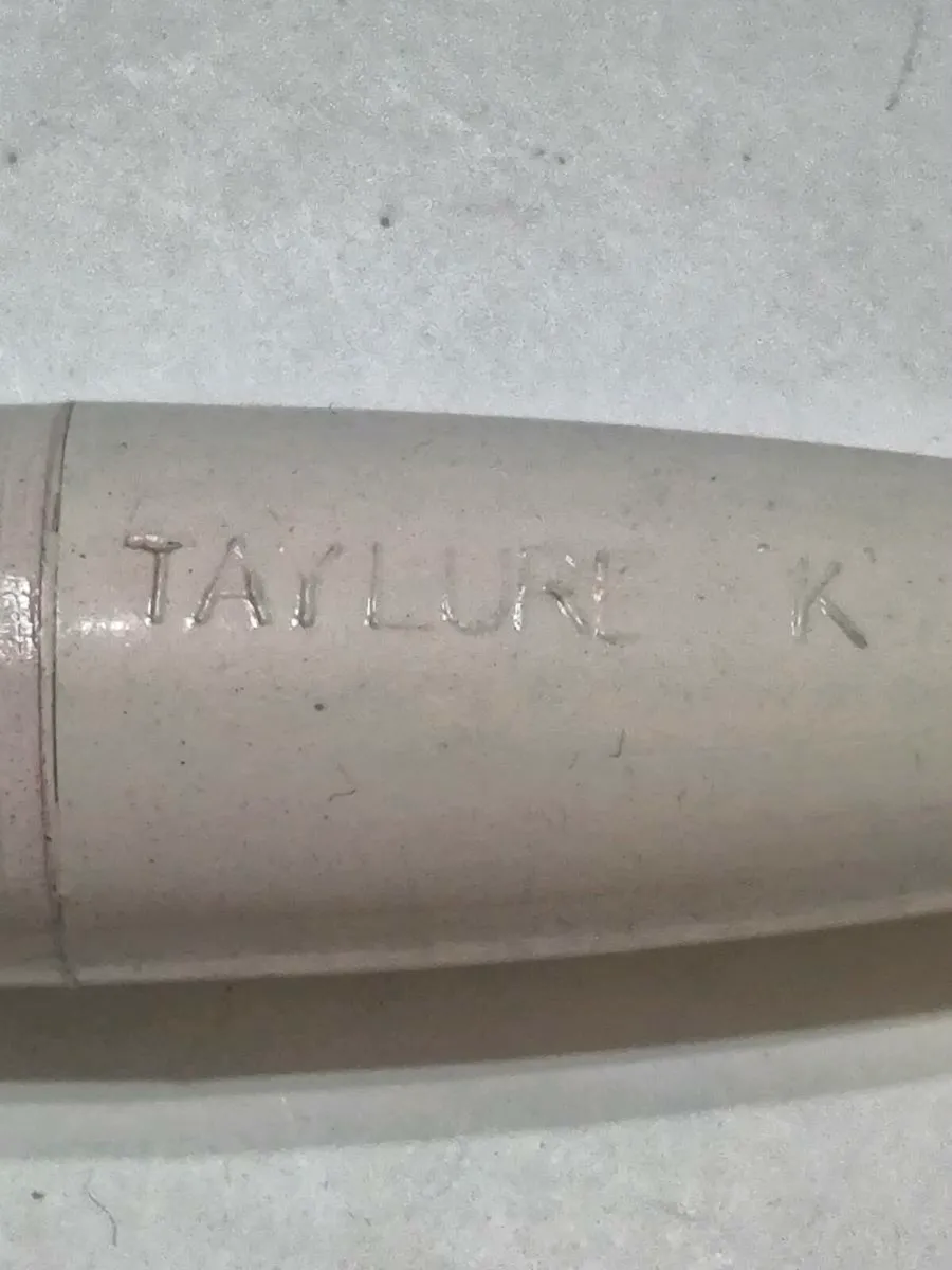 9 Tay lures wood and plastic - Image 4