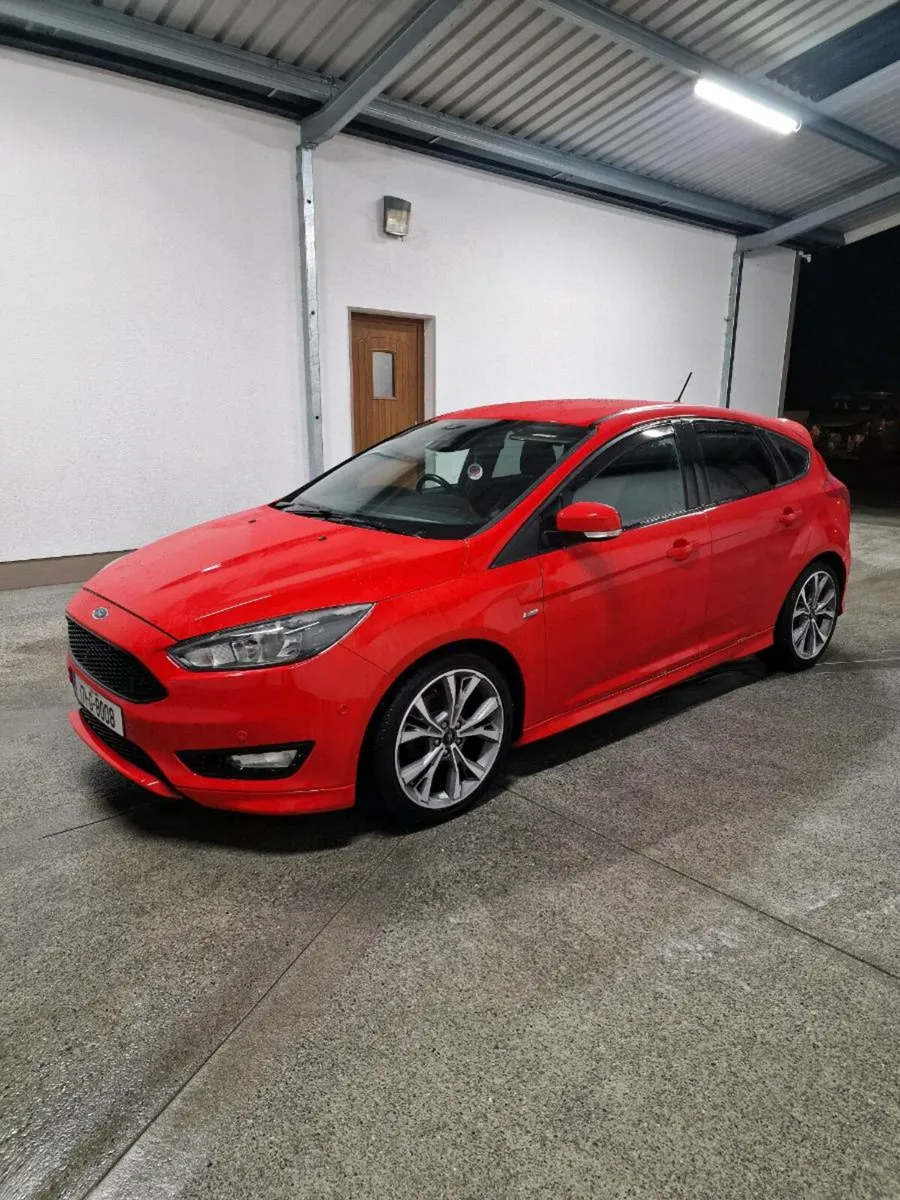 Ford focus st-line 2017 - Image 1