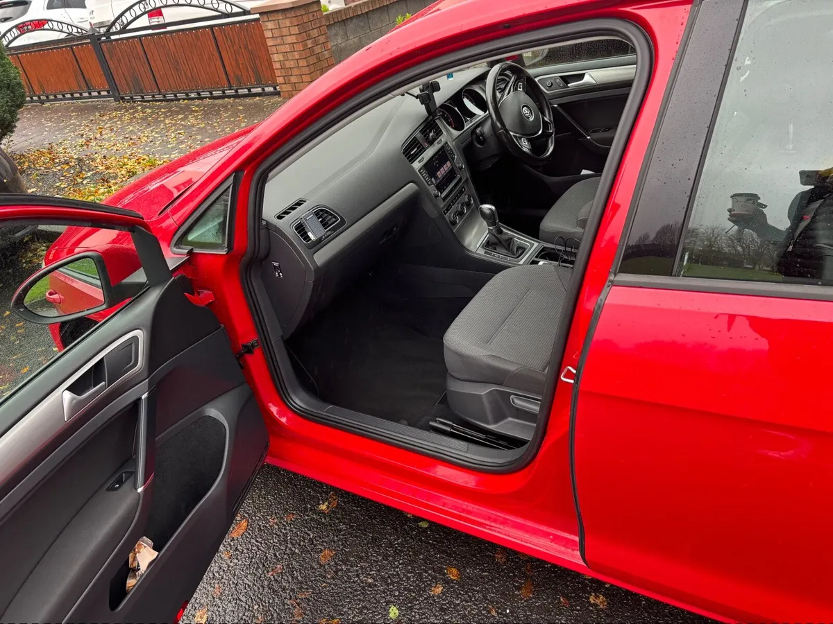 Volkswagen Golf 2014 - Image 4