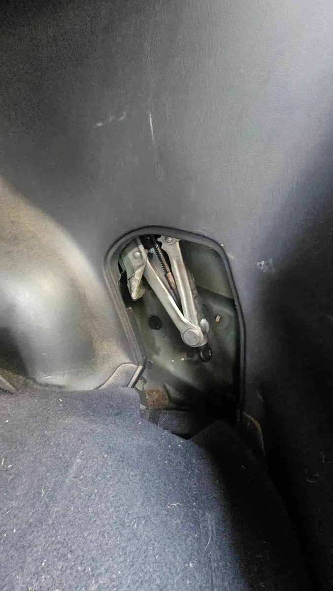 Toyota Corolla 1995 - Image 3