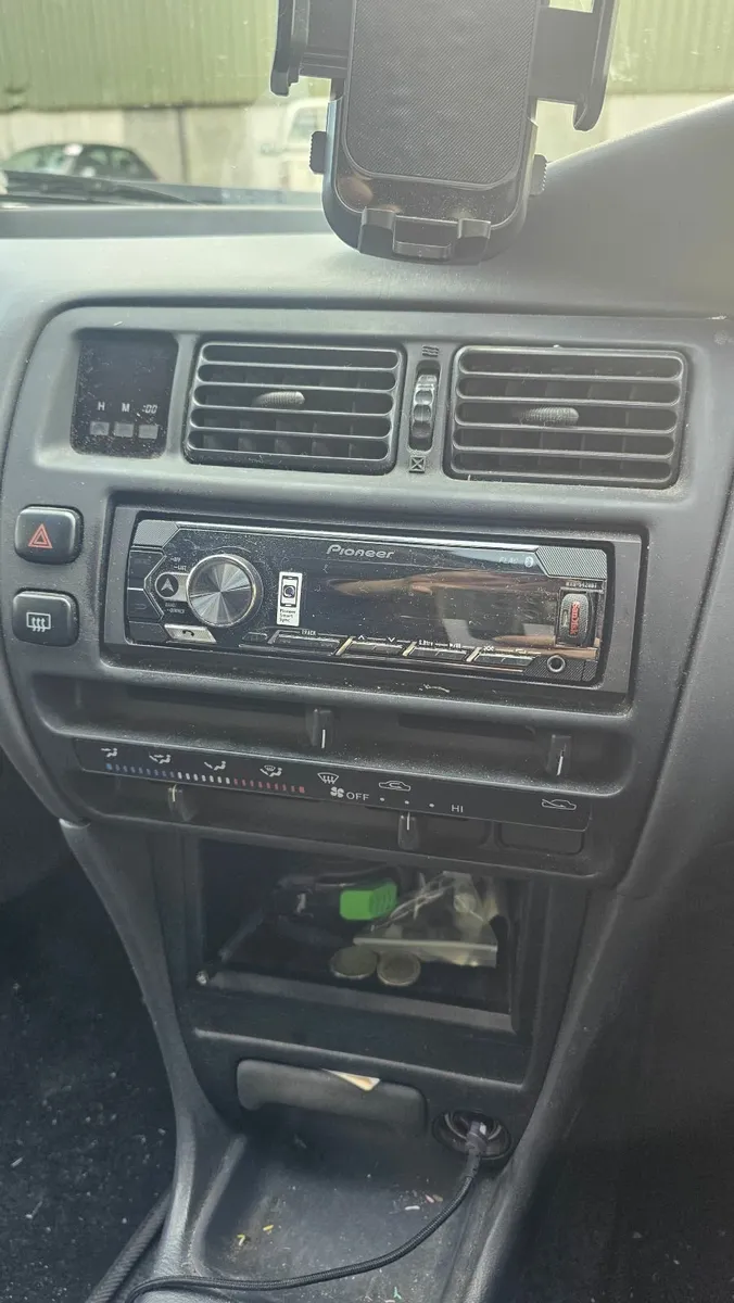 Toyota Corolla 1995 - Image 4