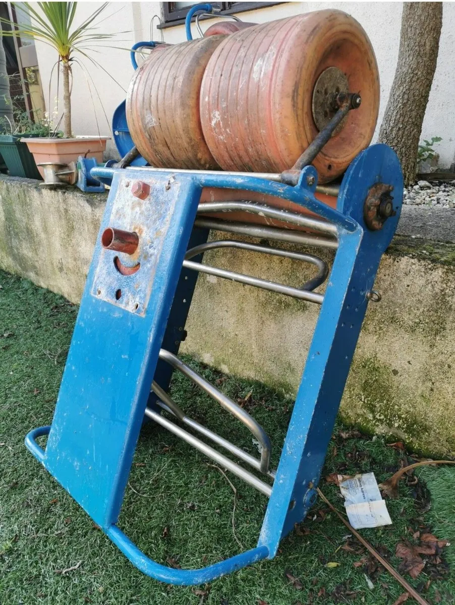 Spencer Carter Net Stacker /Flaker. - Image 2