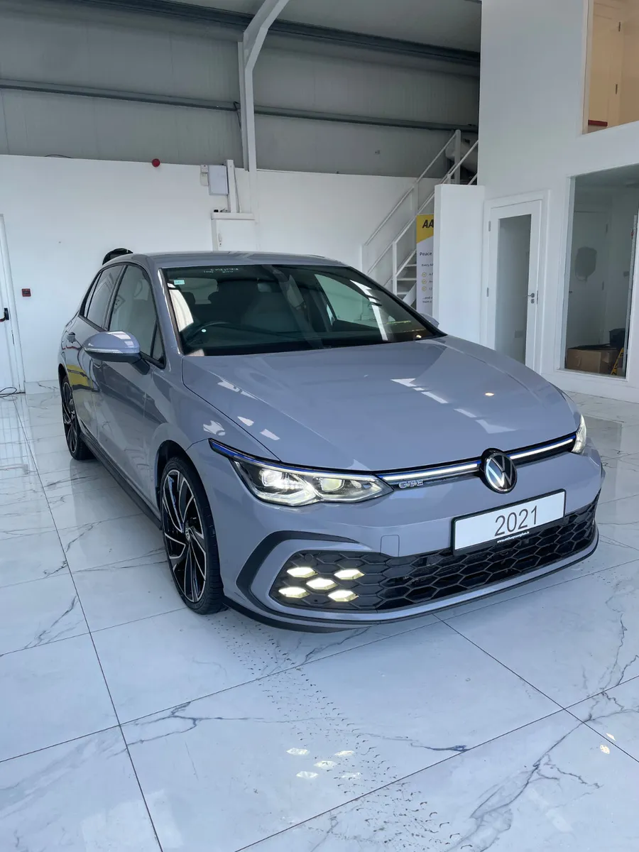 Volkswagen Golf 2021 GTE - Image 1