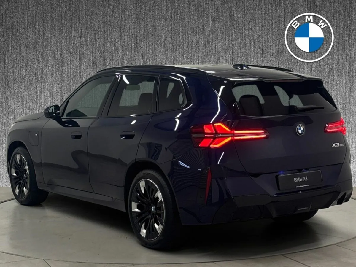 BMW X3 30e PHEV M Sport IMMEDIATE DELIVERY - Image 3