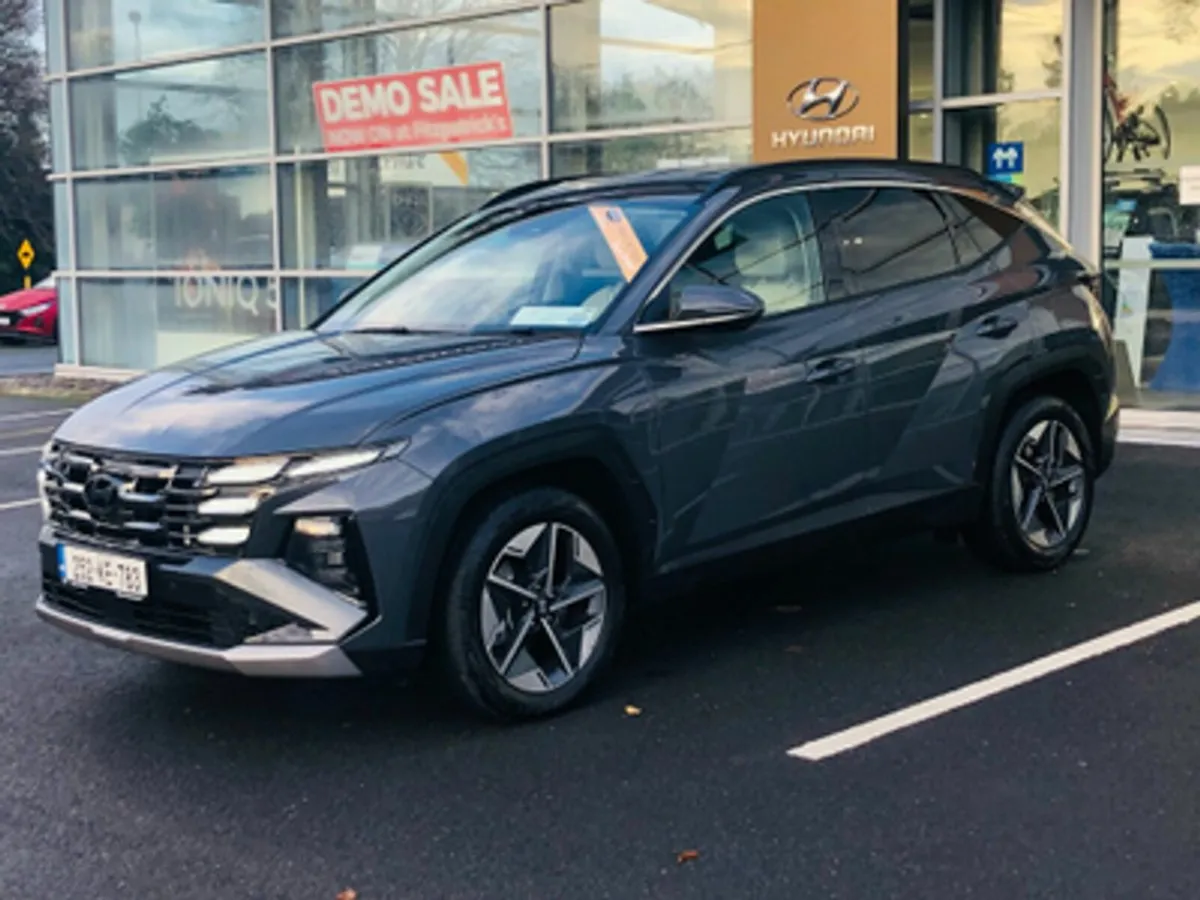 Hyundai Tucson Executive Plus 1.6 Diesel *Demonstr - Image 4