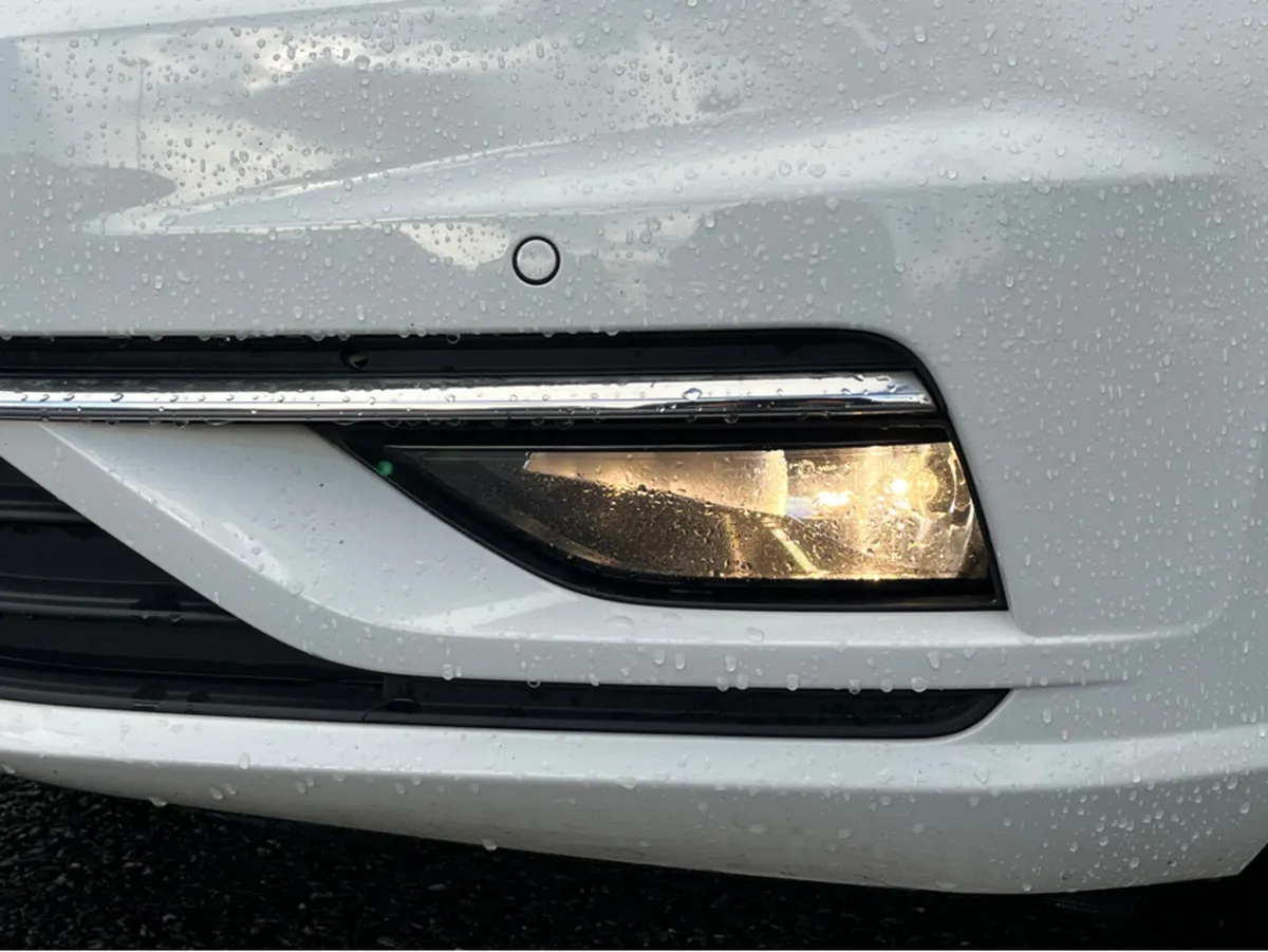 Volkswagen Golf MATCH TDI - Image 4